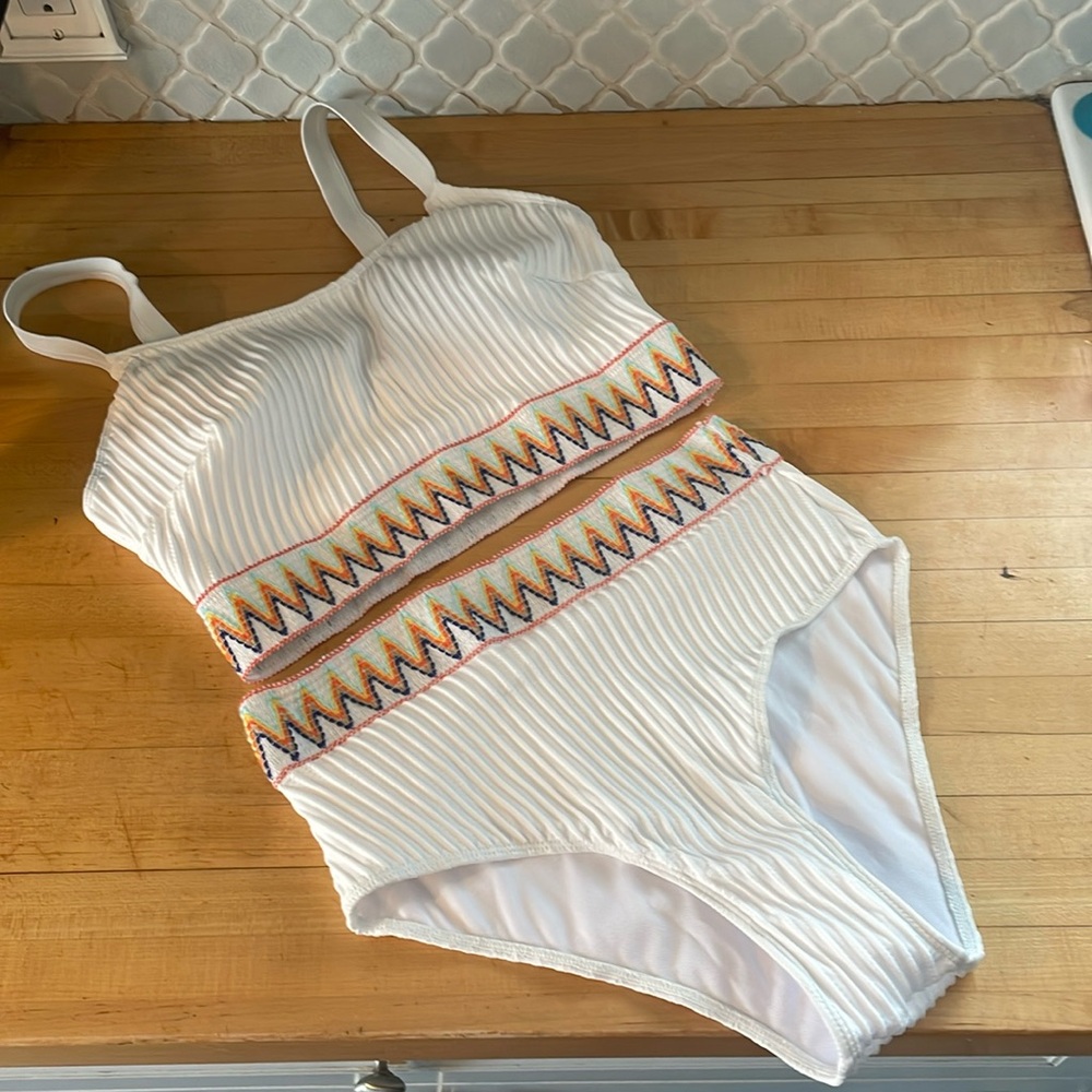 NWOT Bathing Suit